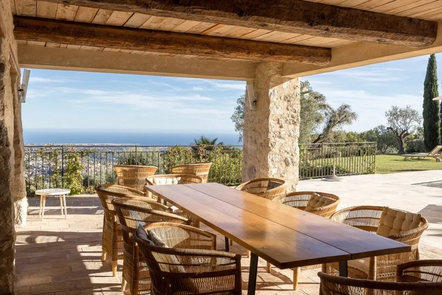 Proche Saint-Paul-de-Vence – Villa d’exception à Vence avec vue panoramique mer et collines – 5 chambres - 4