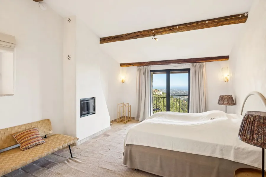 Proche Saint-Paul-de-Vence – Villa d’exception à Vence avec vue panoramique mer et collines – 5 chambres - 8