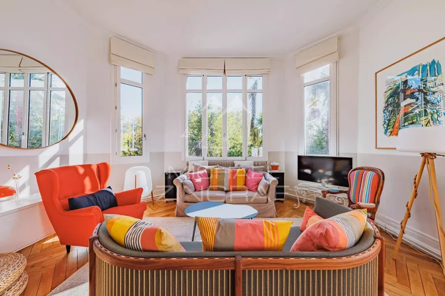 Bel appartement avec jardin privatif – Ville d’Hiver, Arcachon