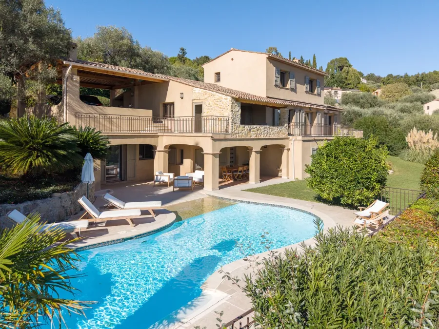 Arrière-Pays Cannois - Villa provençale au calme - 5 chambres - 1