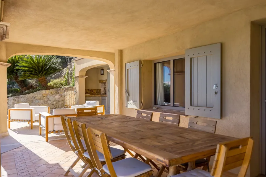 Arrière-Pays Cannois - Villa provençale au calme - 5 chambres - 4