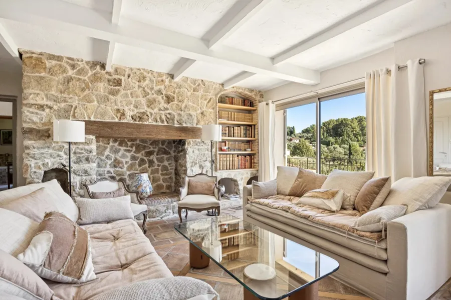 Arrière-Pays Cannois - Villa provençale au calme - 5 chambres - 6