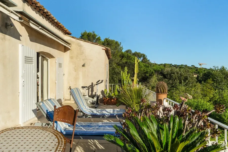 Rare à Ramatuelle – Ensemble de 2 Mazets modulables, au cœur du village et à proximité des plages - 8