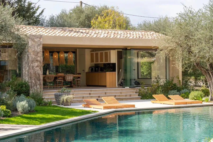 Proche Cannes – Superbe villa alliant charme et modernité – 5/6 chambres - 3