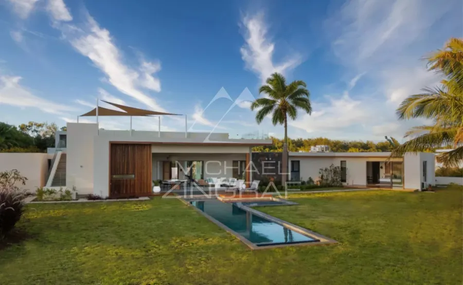 Villa contemporaine avec vue panoramique sur le golf - 2