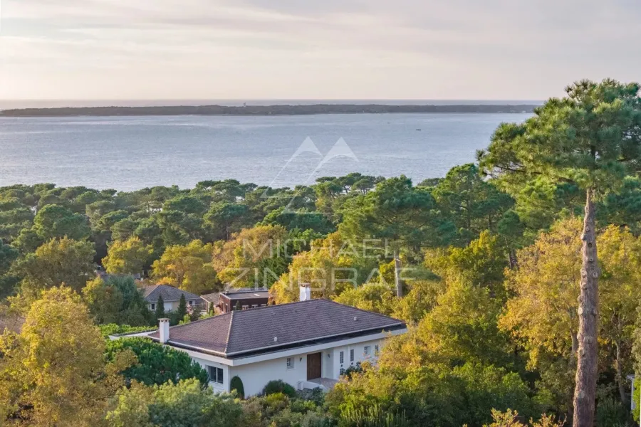 PYLA-SUR-MER - VILLA DE 6 PIÈCES AVEC VUE SUR LE BASSIN D'ARCACHON - 8