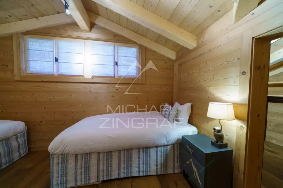 Ravissant chalet à Rougemont près de Gstaad : l'authenticité alpine à la rencontre de l'élégance contemporaine - 6
