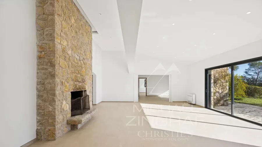 Villa Contemporaine Rénovée au Cœur de l’Arrière-Pays Cannois - 2