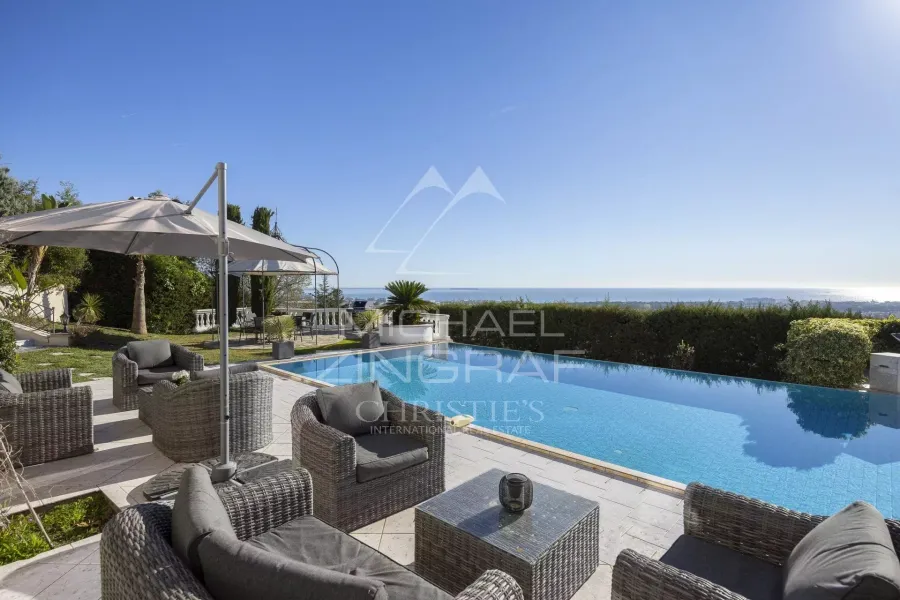 Mandelieu-la-Napoule - Proche Cannes  - Villa vue mer