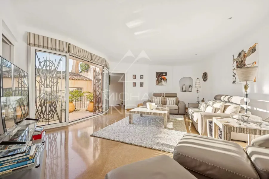 EXCLUSIVITÉ - Hauteurs de Cannes - vue mer et Estérel - 5