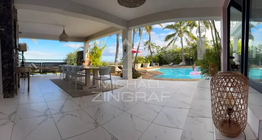 Villa de Prestige avec Studios Indépendants et Vue d’Exception - 2