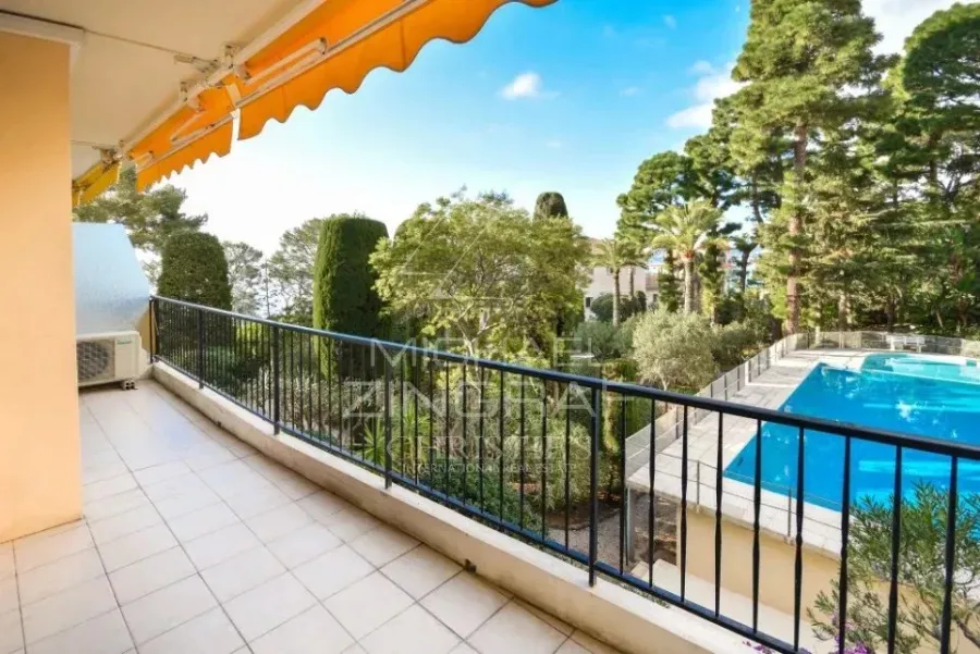 Cap d'ail - Appartement proche de la mer
