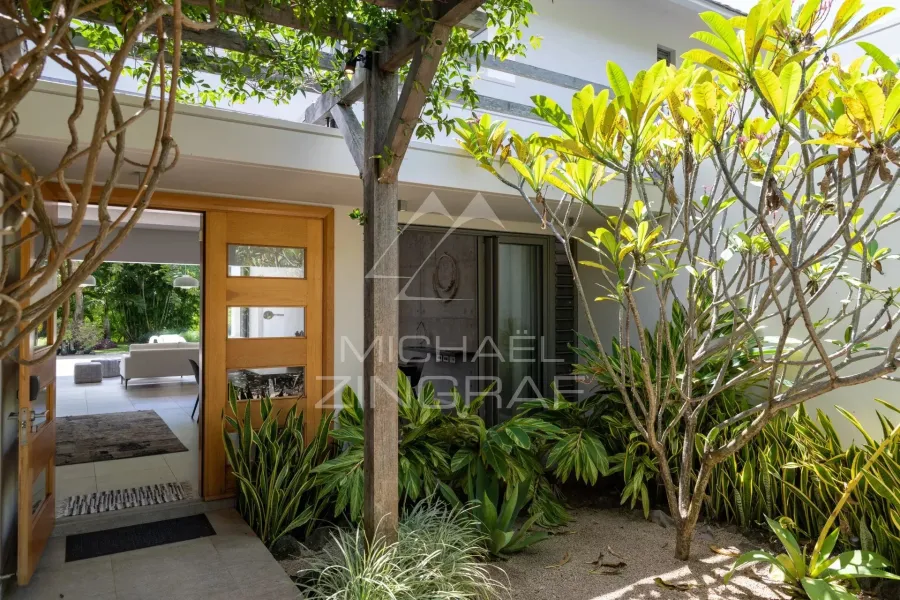 Élégante villa avec vue sur le golf au cœur de l’Anahita Estate - 4