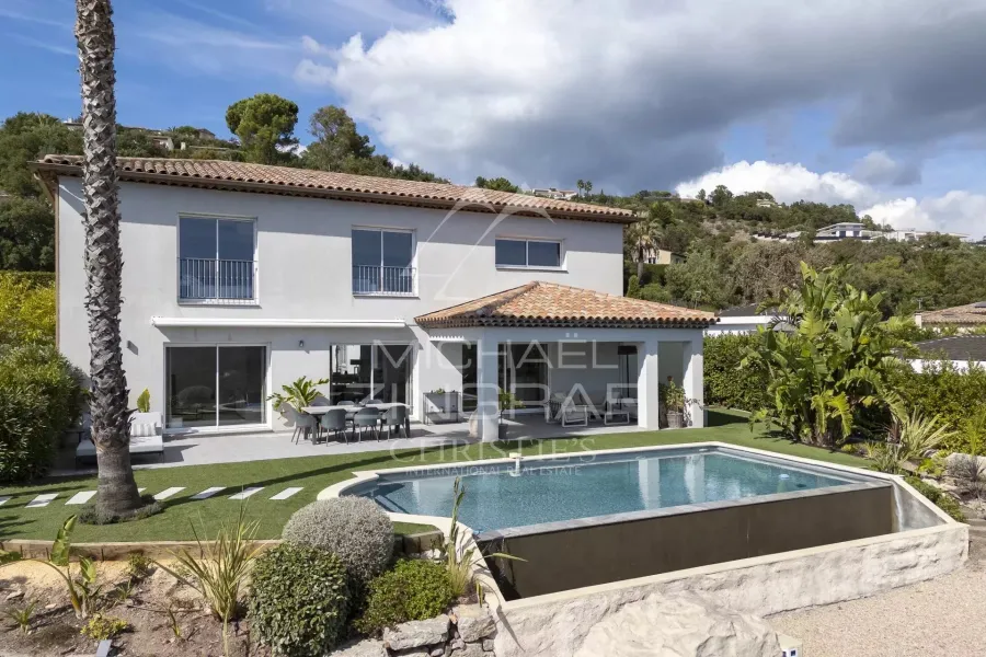 Les Adretrs de l'Esterel - villa renovée proche Cannes