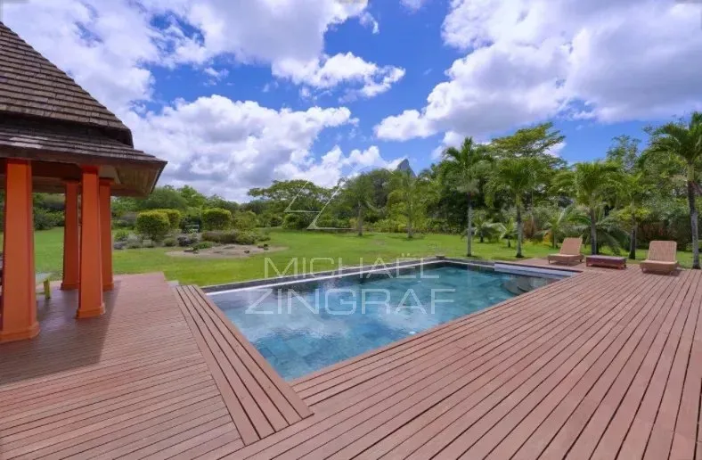 Villa d’Exception à Tamarina, Golf et Vue Montagne - 4