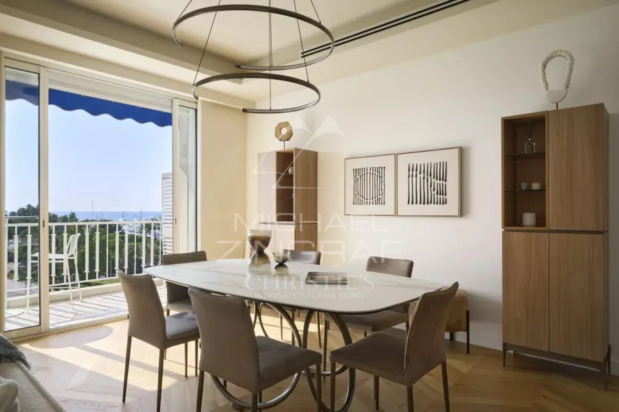 Cannes Croisette - Appartement 4 Pièces rénové - Vue mer - Etage élevé - 5