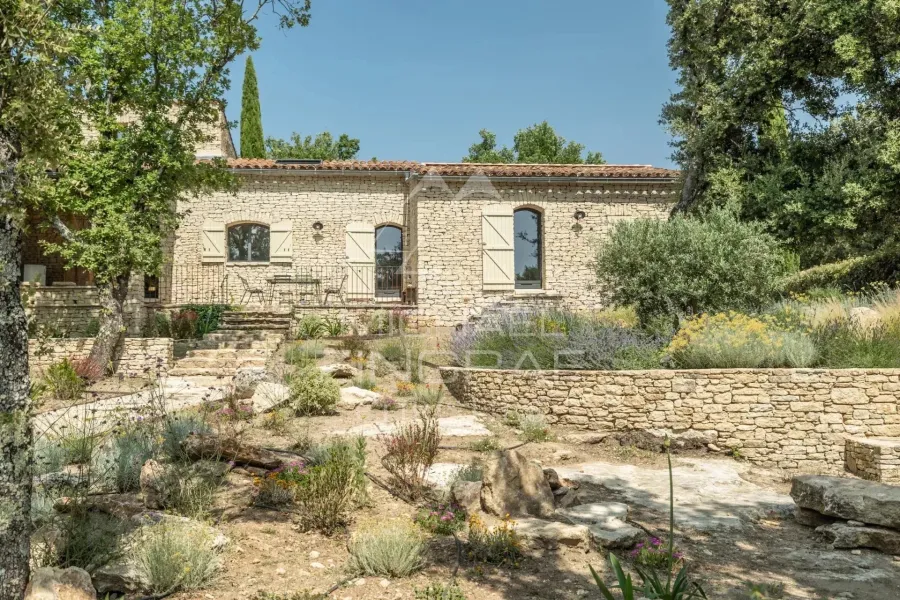 Gordes - Maison en pierre rénovée avec piscine proche du village - 5