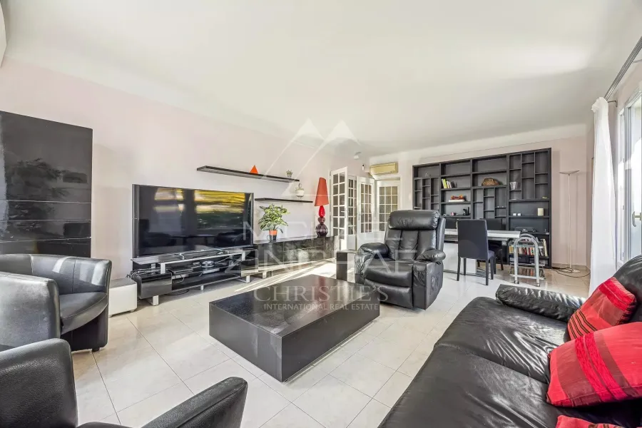 Maison de 130 m² avec appartement d’amis indépendant de 65 m² et atelier – Cap d’Antibes - 6