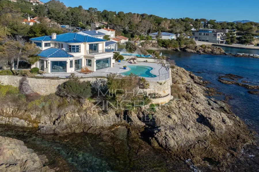 Les Issambres – Propriété d’exception pied dans l’eau- entre Cannes et St Tropez - 2