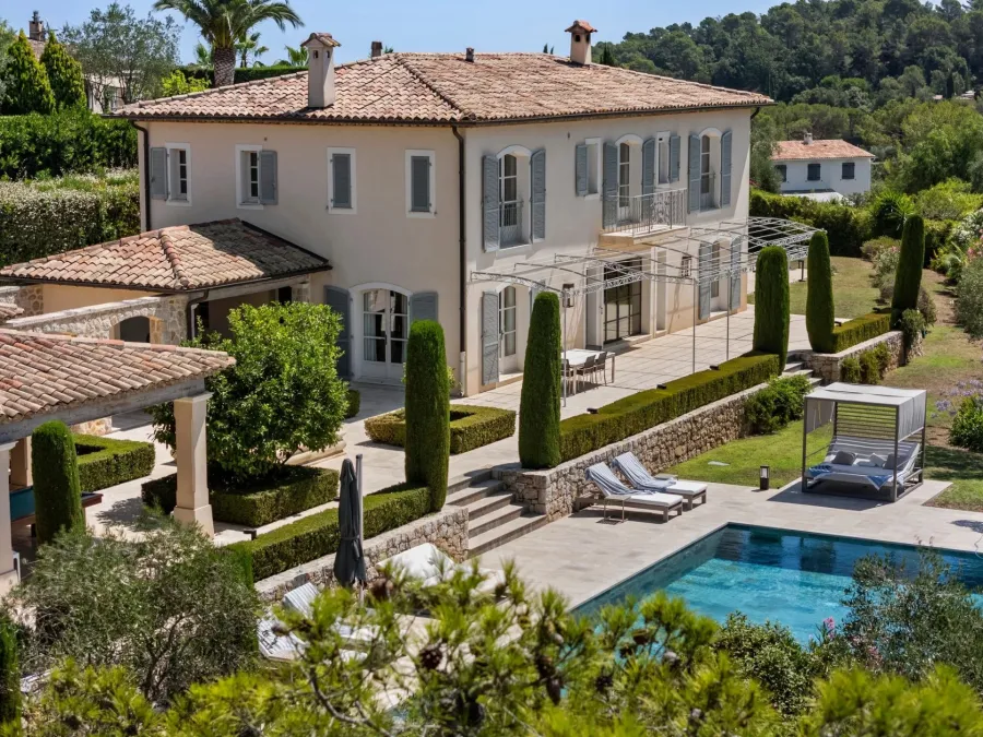 Proche Mougins - Bastide provençale au calme - 5 chambres - 1
