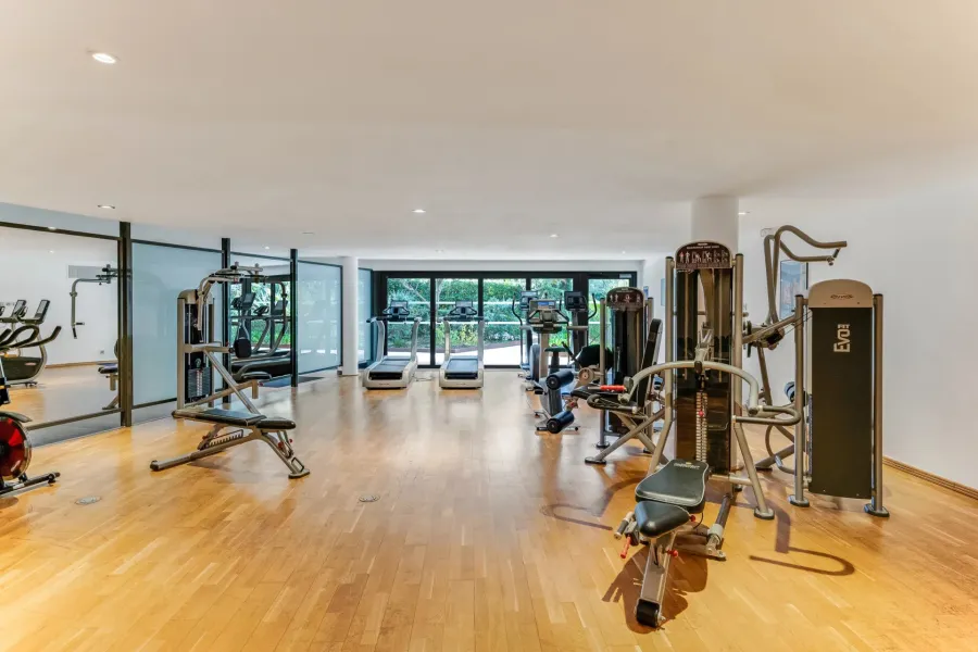 Appartement de Prestige au Cœur de Saint-Tropez - 8