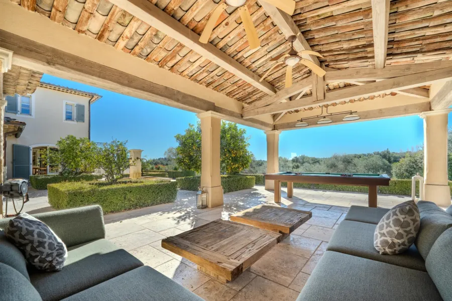 Proche Mougins - Bastide provençale au calme - 5 chambres - 4