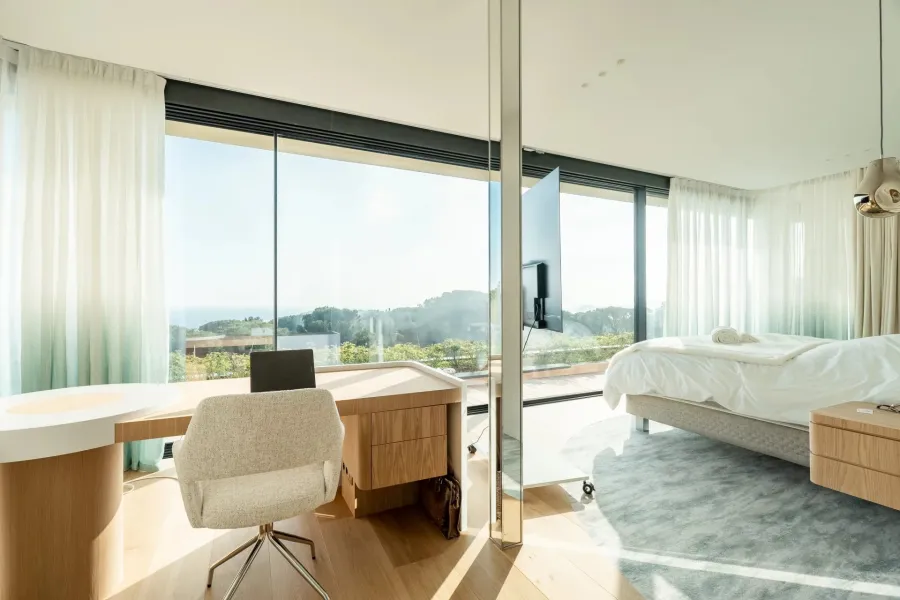 La Réserve - Adresse contemporaine rare offrant une vue mer panoramique - 9