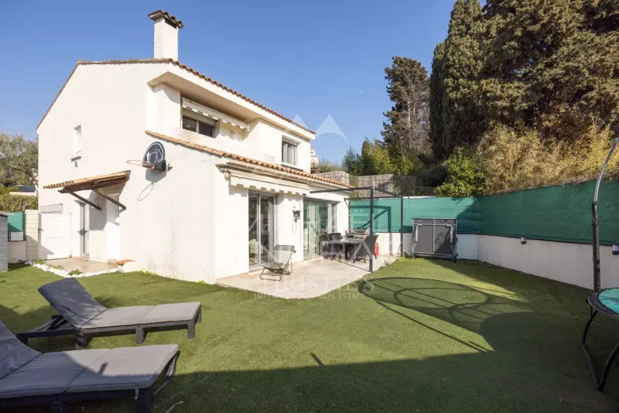 Le Cannet Grand Jas - Maison contemporaine rénovée