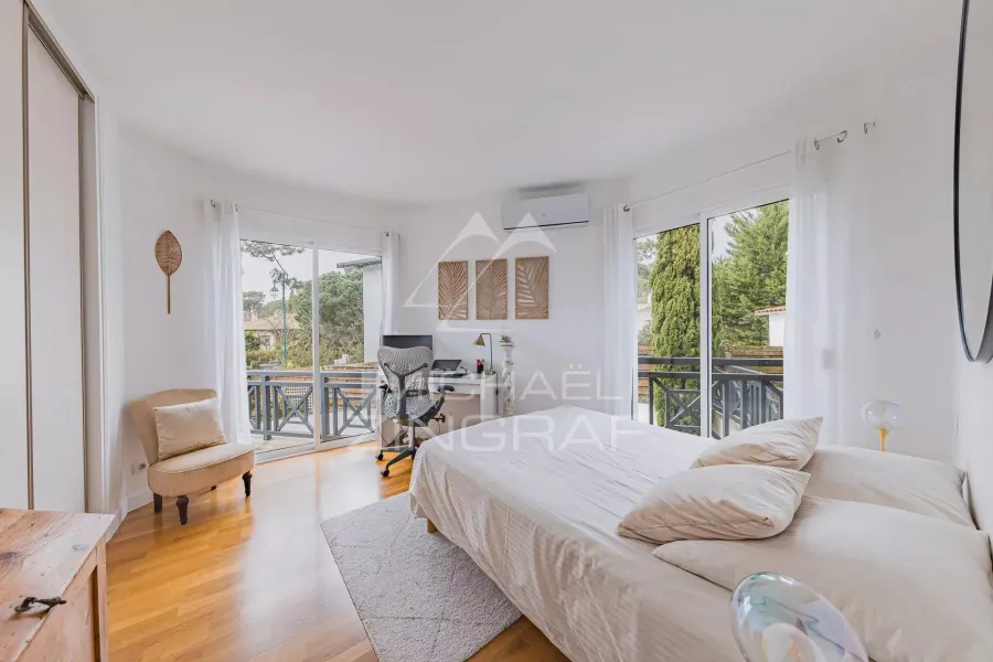 Maison contemporaine quartier Abatilles - 7