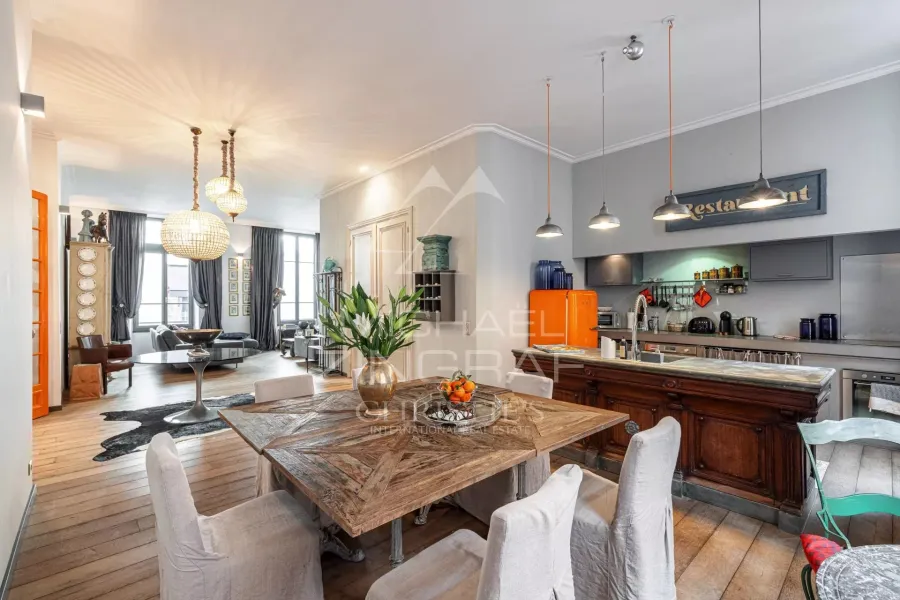 APPARTEMENT BOURGEOIS - CENTRE VILLE CANNES - 3