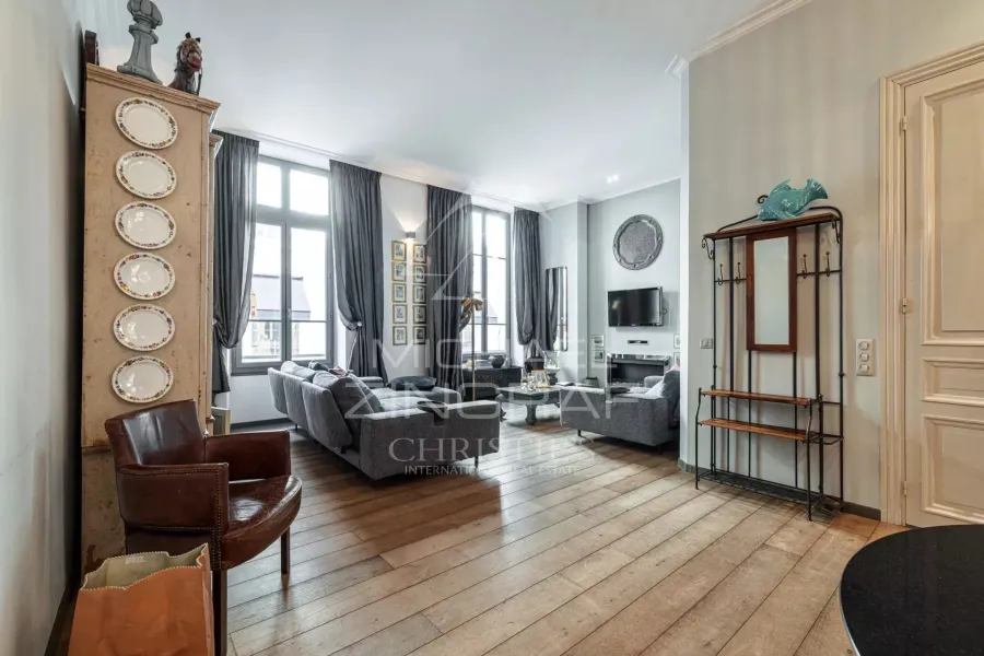 APPARTEMENT BOURGEOIS - CENTRE VILLE CANNES - 4