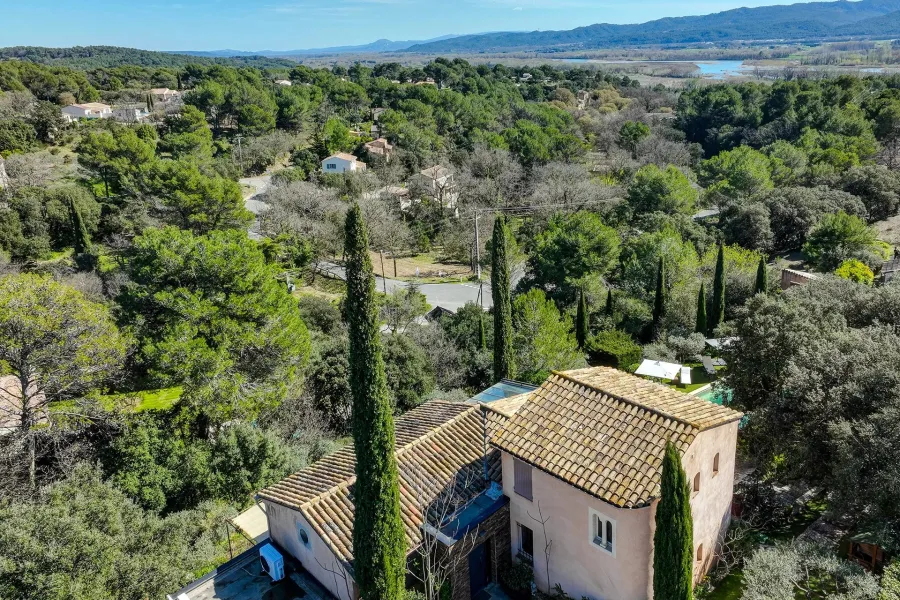 Propriété avec vue au calme - 4