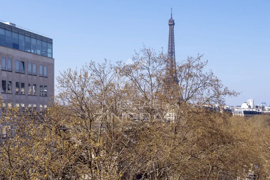 A vendre - Paris 7ème - 3 Chambres - Parfait état - 2