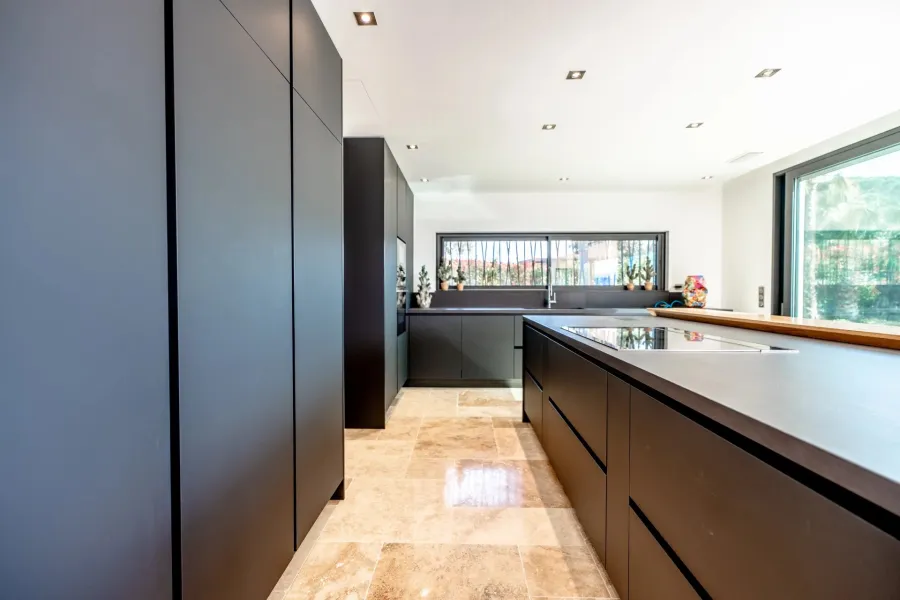 Villa contemporaine neuve avec vue mer – Quartier du Sémaphore - 8