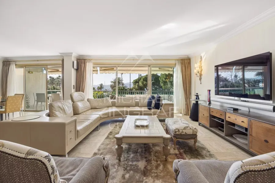 CANNES - CROISETTE – APPARTEMENT D'EXCEPTION - 6