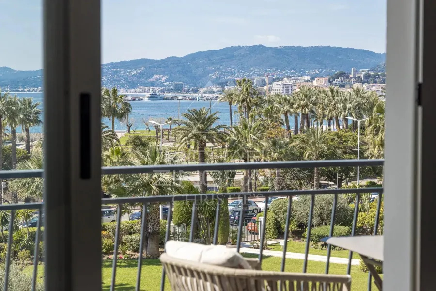 Cannes - Croisette - Magnifique 2 chambres - 7