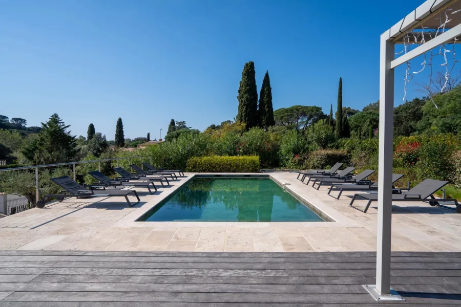 Gigaro, superbe maison dans un domaine privé, à quelques pas des plages de Gigaro - 3
