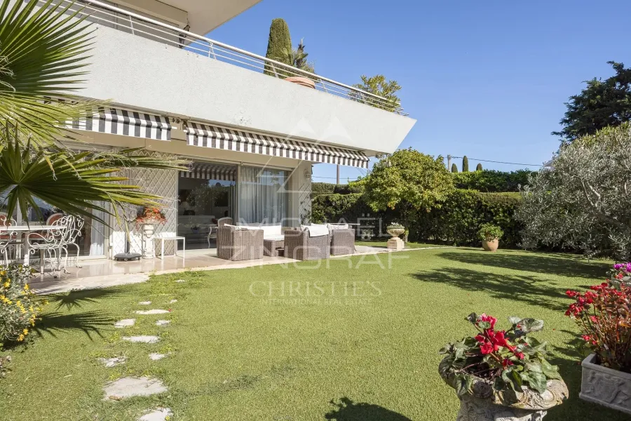 Cannes Croix des Gardes, Appartement 3 pièces avec jardin privatif
