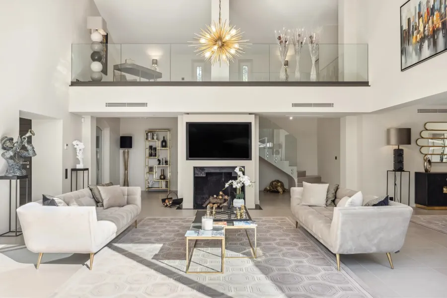 Superbe villa rénovée dans un écrin de verdure - 5 chambres - 3