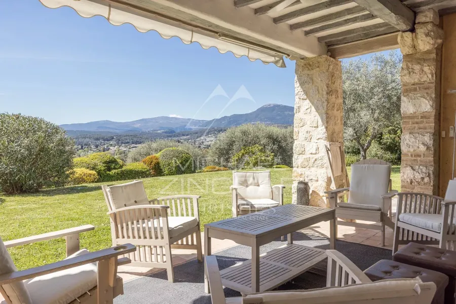 Saint-Paul de Vence – Charmante villa de plain-pied