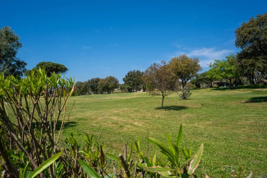 Villa provençale dans un domaine sécurisée vue mer - 5
