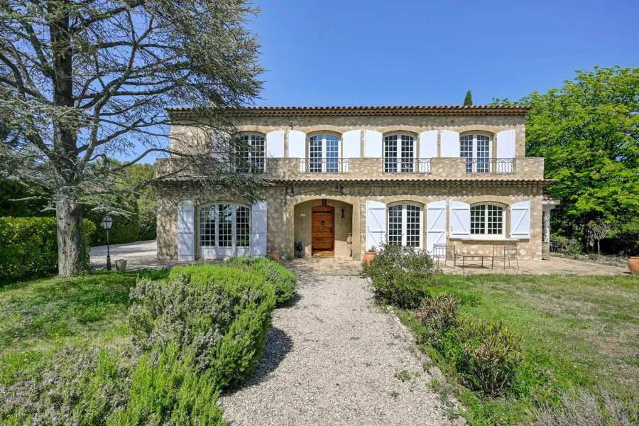 Charmante bastide avec vue imprenable sur la Saint-Victoire