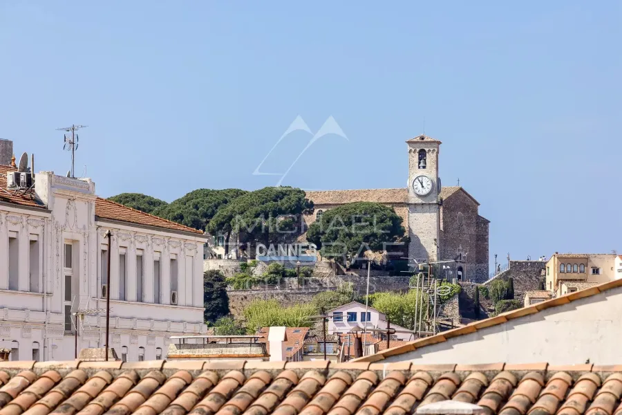 Appartement T4 Traversant au Cœur de Cannes