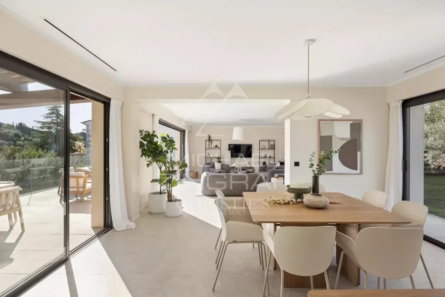 Villa entièrement rénovée avec vue panoramique sur Saint-Paul de Vence - 8