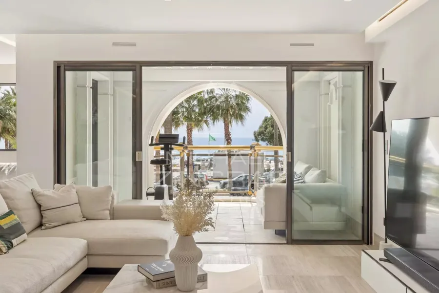Cannes Croisette – Prächtige Wohnung mit Panoramablick auf das Meer - 2