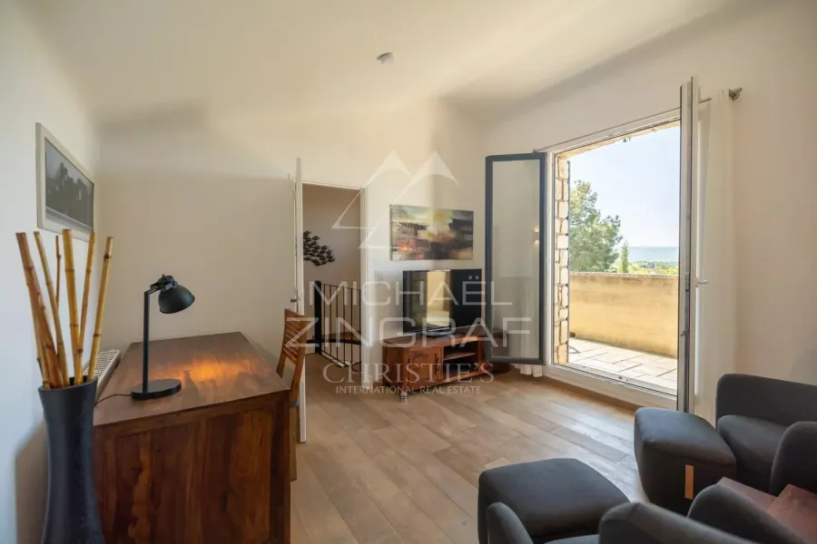Roussillon - Superbe maison en pierre avec piscine et vues panoramiques exceptionnelles - 8