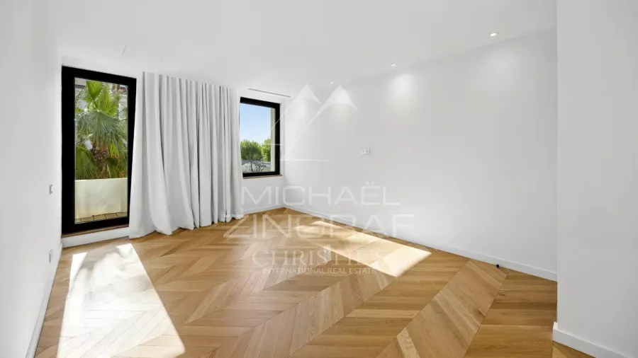 RARE APPARTEMENT DE STANDING AU CŒUR DE SAINT-RAPHAËL - 5