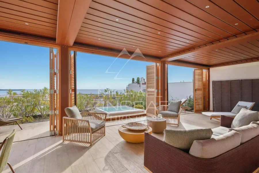 Cannes -  Proche Centre - Penthouse d'exception -Grandes terrasses - Vue mer panoramique - 3