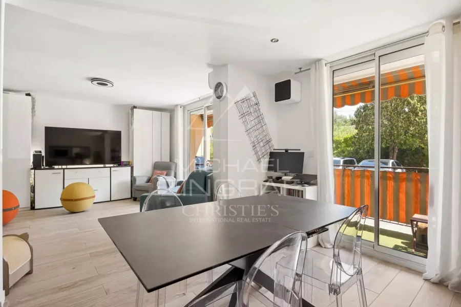 Appartement 4 pièces avec terrasse, parking et cave - centre de Beaulieu-sur-Mer - 2