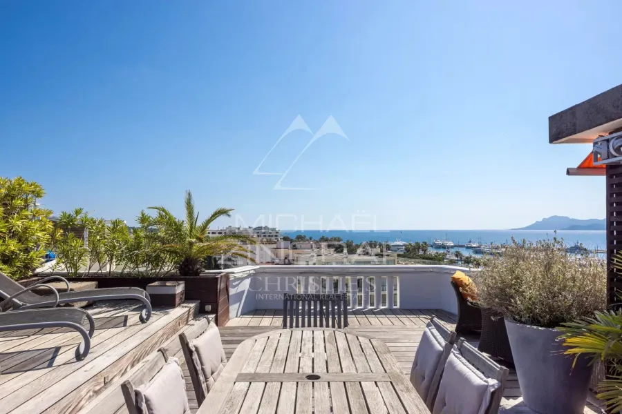 CO-EXCLUSIVITE - Cannes - Croisette - Penthouse avec toit terrasse de 120m2 - 8